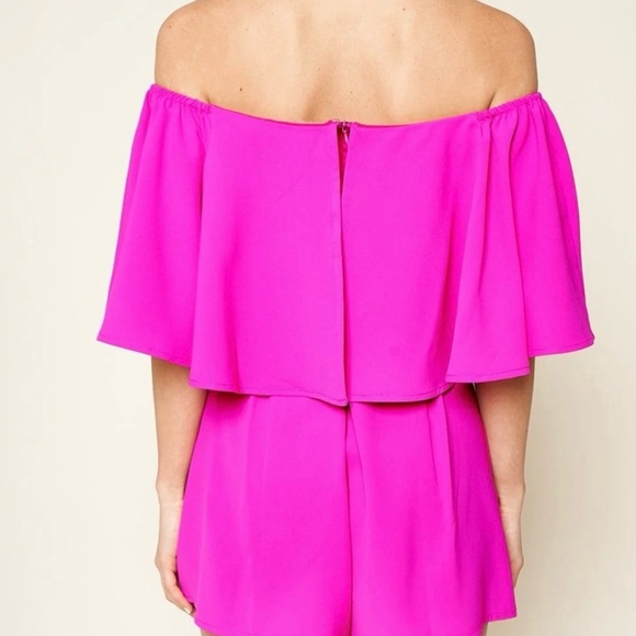 Sugarlips | Pink Ruffled Off-Shoulder Romper - Size S - Picture 2 of 7